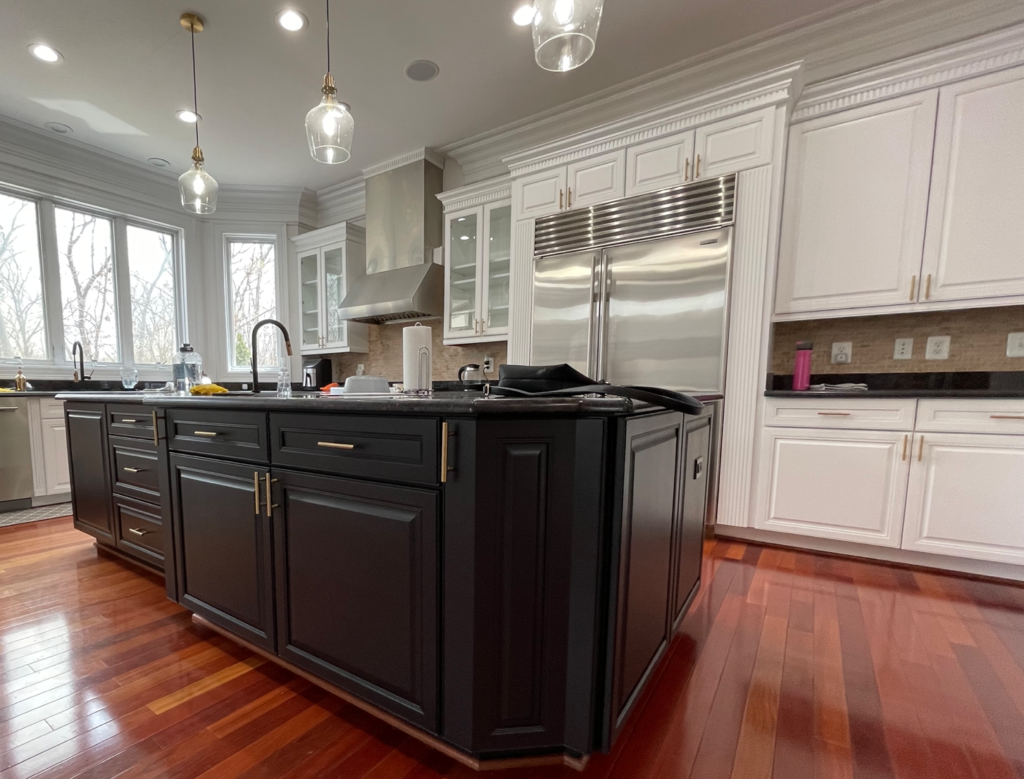 Kitchen refinished in chantilly lace