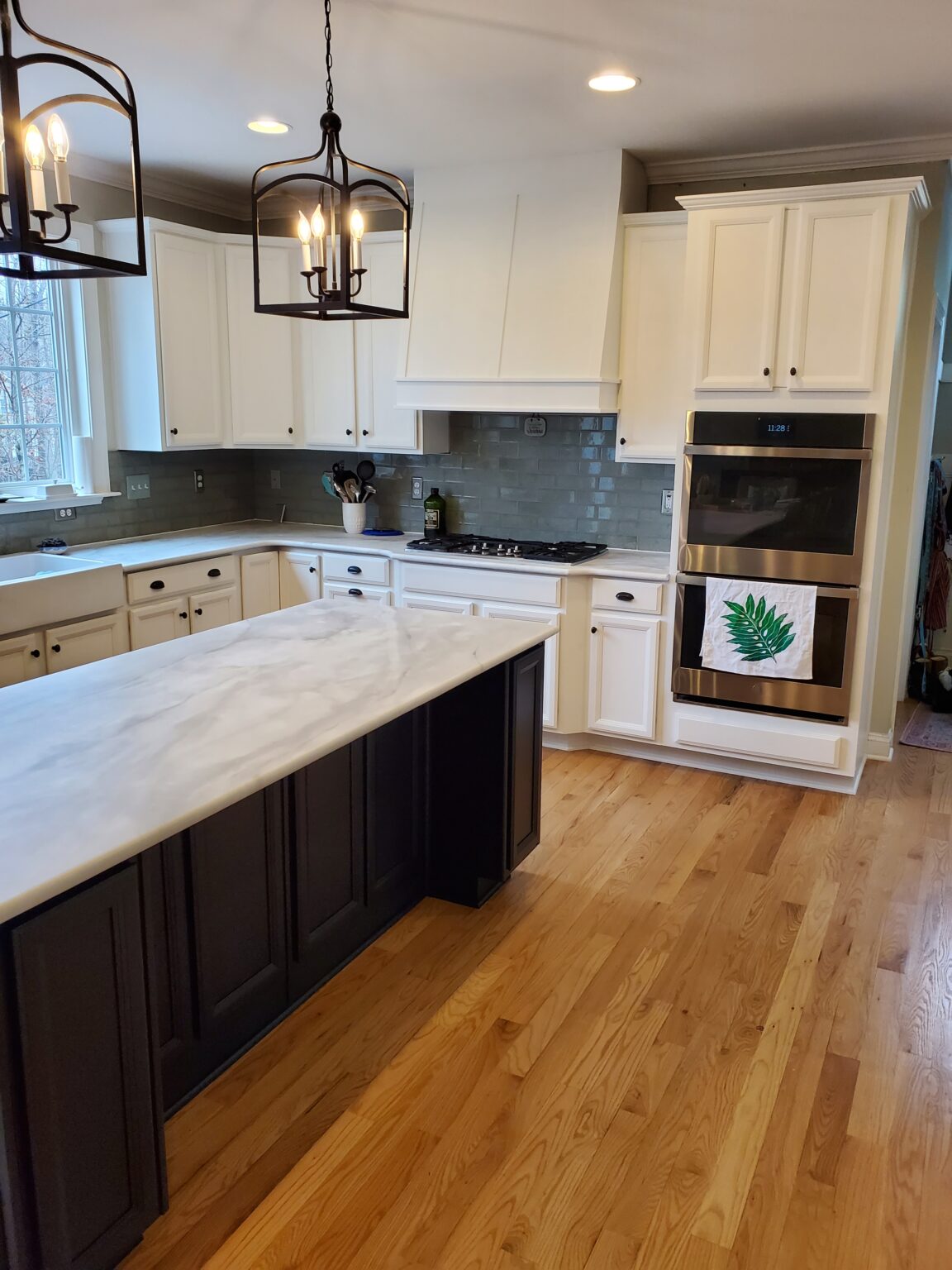 Cabinet Refinishing – Lewis Cabinet Co.